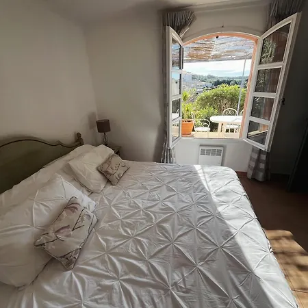 Attractive Townhouse - Golf De Fregate